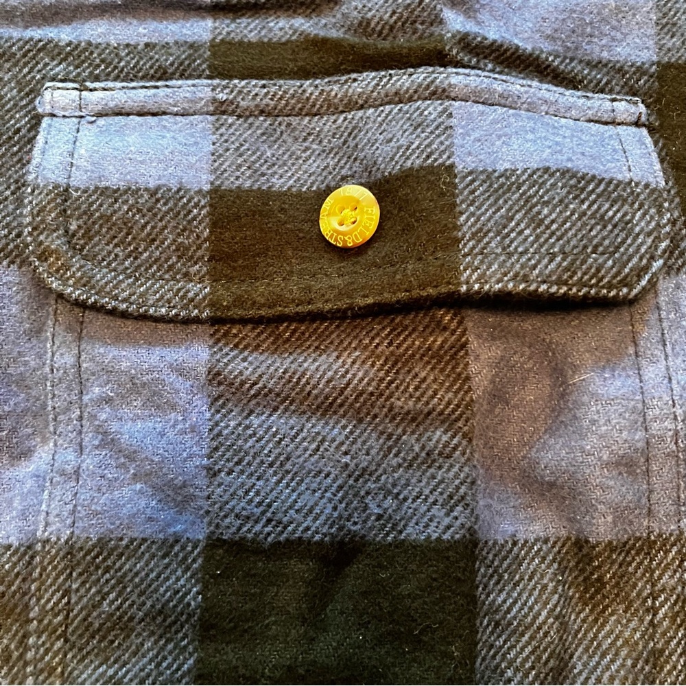 Field & Stream Men's Blue and Black Checkered Shirt - Picture 7 of 10